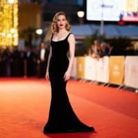 Robe tapis rouge : choisir la silhouette satinée parfaite pour FW 2026