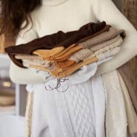 Capsule wardrobe pour janvier à mars avec 15 pièces et 30 looks